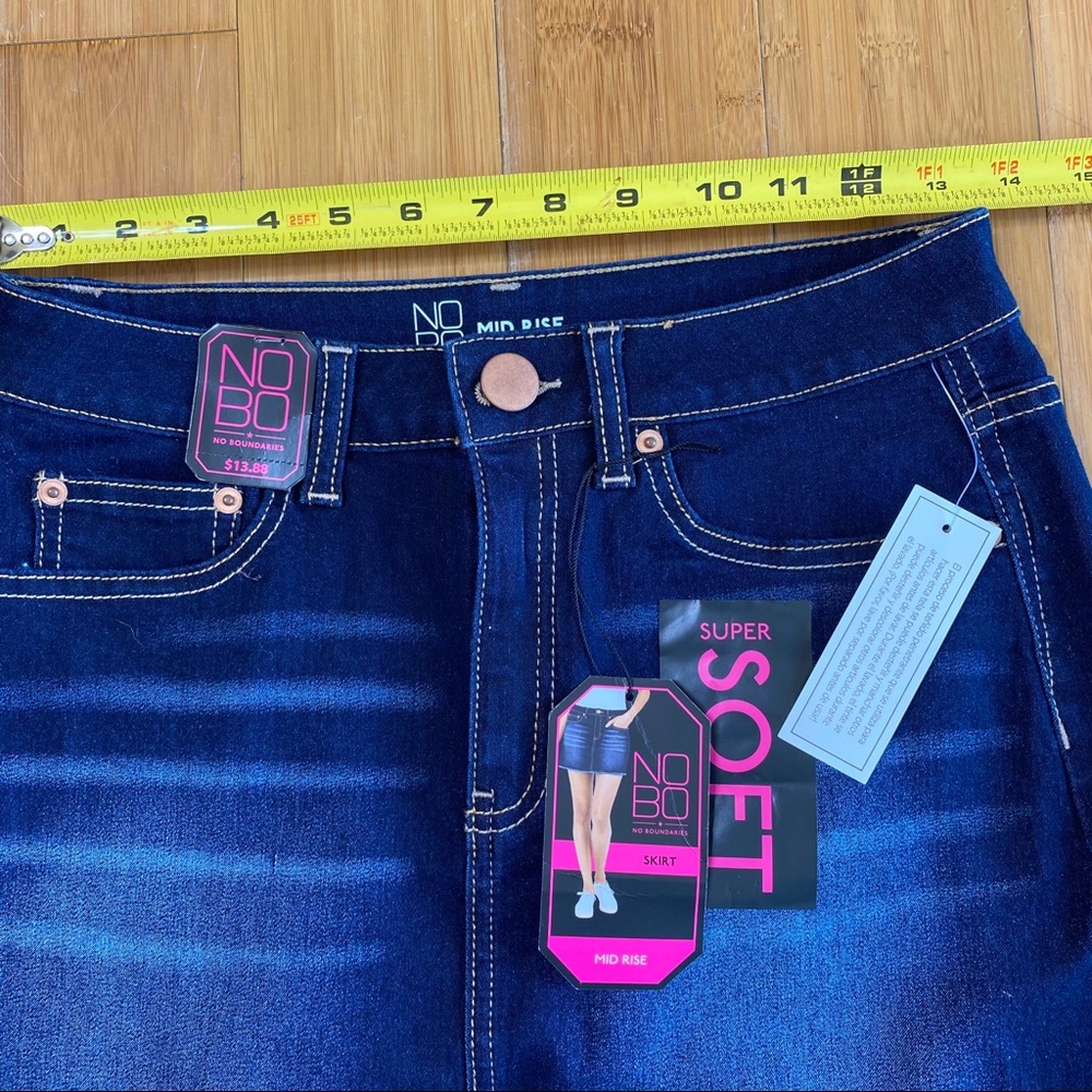 NWT No Boundaries Basic Denim Skirt Dark Enzyme 9 - Picture 5 of 5